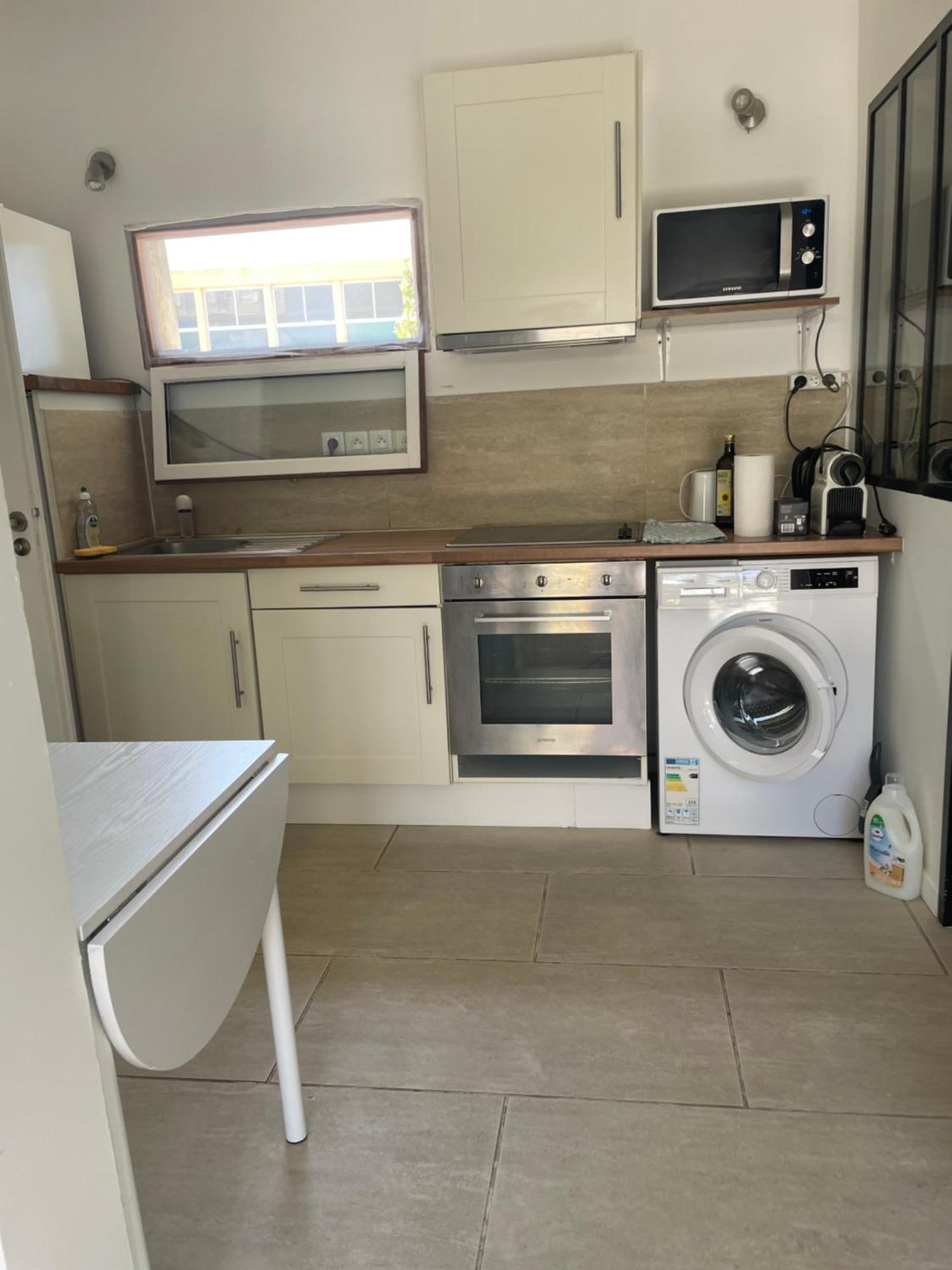 Appartamento Cozy House With Parking And Garden Nizza Esterno foto